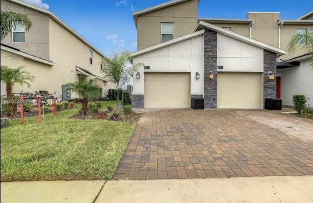 653 OCEAN COURSE ABE - 653 Ocean Course Avenue, Four Corners, FL 34747