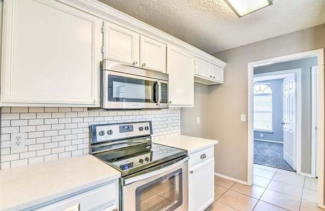 614 Fort Worth Street - 614 Fort Worth Street, Mansfield, TX 76063