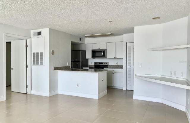 2218 GRAND CAYMAN Court Gallery 3