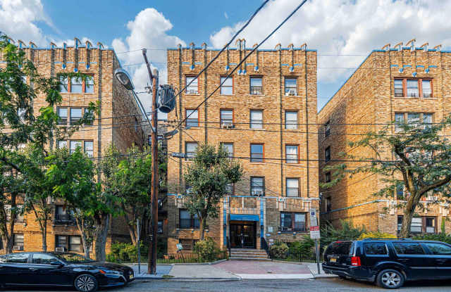 270 HARRISON AVE photos photos