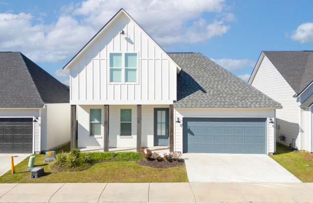 4 Bedroom House Available July 2026 photos photos