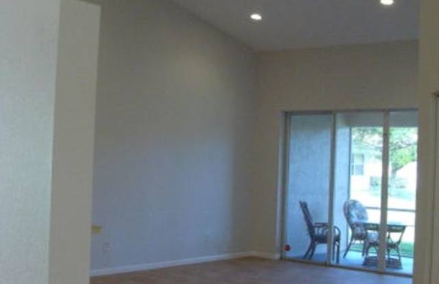 369 W Coral Trace Circle, Delray Beach, FL 33445 Gallery 3