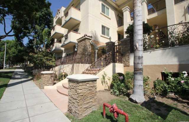 540 E Angeleno Avenue Gallery 2