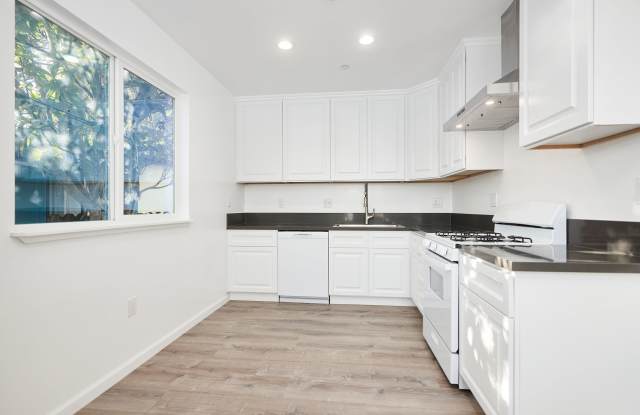 373 2nd Ave - 373 Second Avenue, North Fair Oaks, CA 94063