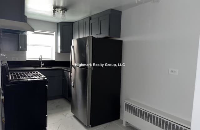 2752 West North Shore Ave. Gallery 4