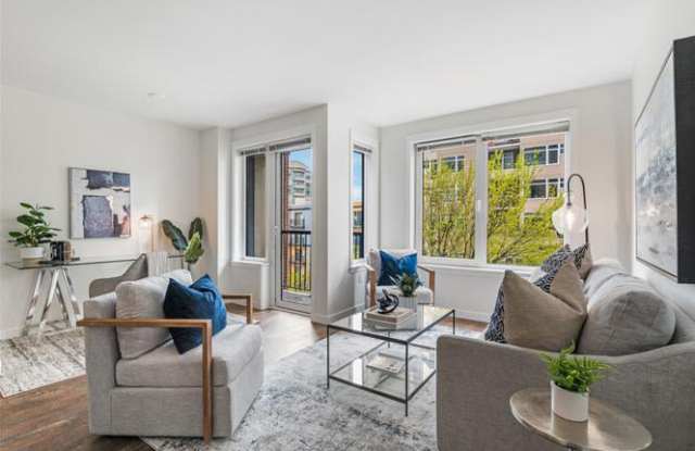 2721 1st Ave Unit 203 photos photos