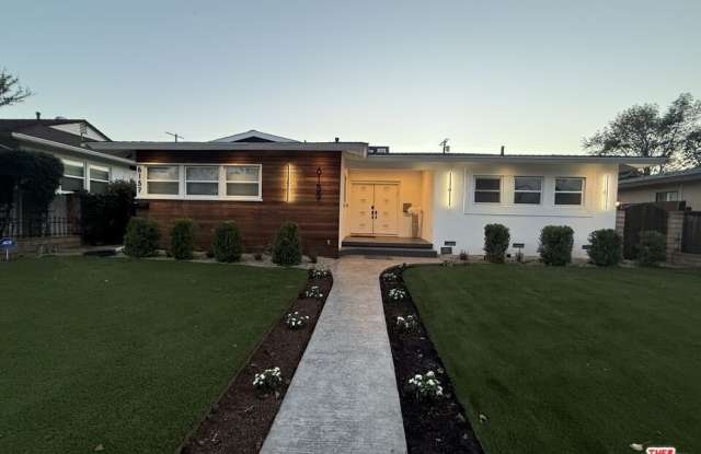 6159 Sylvia Ave photos photos
