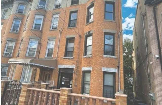 218 Sunnyside Avenue photos photos