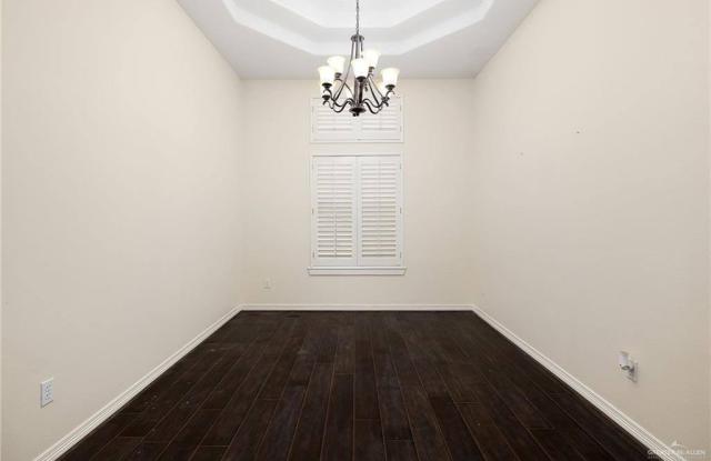 1022 Tanglewood Drive Gallery 3