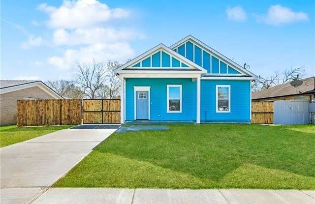 2509 RIVERBEND Road photos photos