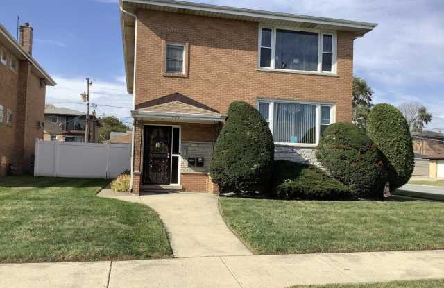 426 MADISON Avenue - 426 Madison Avenue, Calumet City, IL 60409