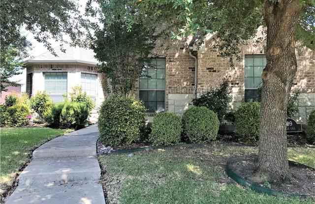 109 Bugle Call Road - 109 Bugle Call Road, Forney, TX 75126