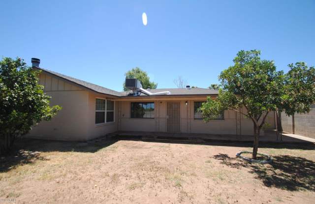 1538 E Clover -- Gallery 4