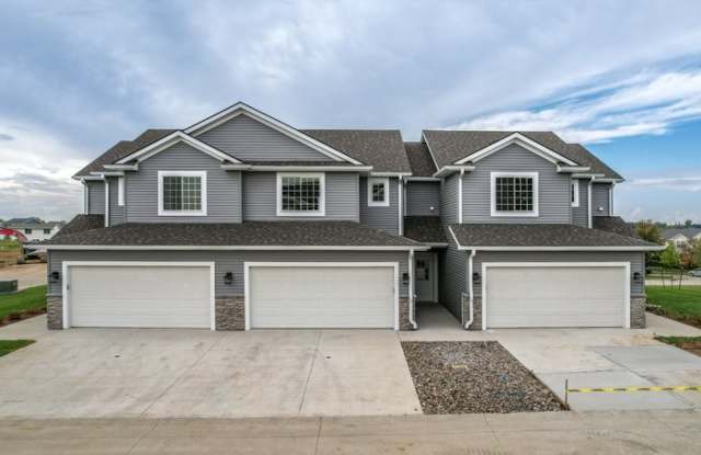 5671 Buckthorne Drive - 5671 Buckthorne Drive, Pleasant Hill, IA 50327