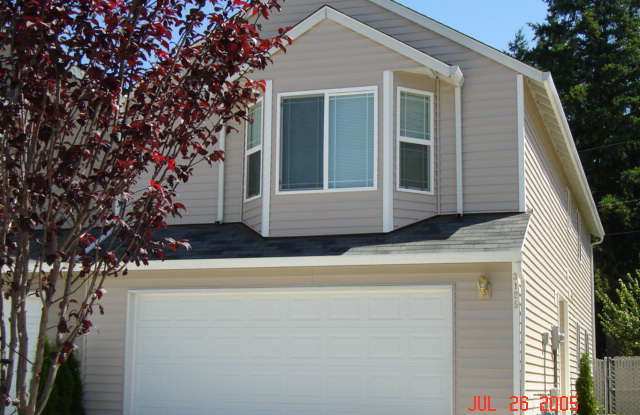 Spacious 2-Story 3-Bedroom Townhome for Lease - 3125 NE 118th Ave. photos photos Spacious 2-Story 3-Bedroom Townhome for Lease - 3125 NE 118th Ave. photos photos