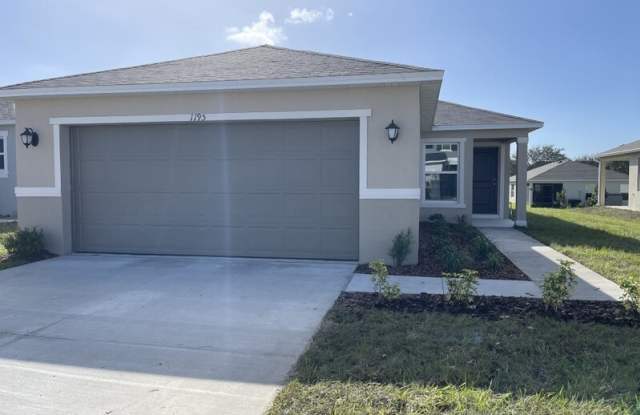 1195 Papaya Cir photos photos