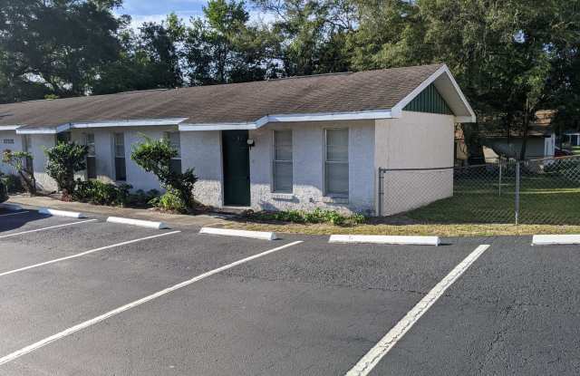 1 bedroom, 1 bathroom Apartment - washer & dryer in unit! Clinton Avenue Dade City photos photos 1 bedroom, 1 bathroom Apartment - washer & dryer in unit! Clinton Avenue Dade City photos photos