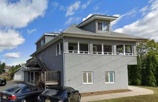 301 B OAKWOOD Avenue - 301 Oakwood Avenue, Glassboro, NJ 08028