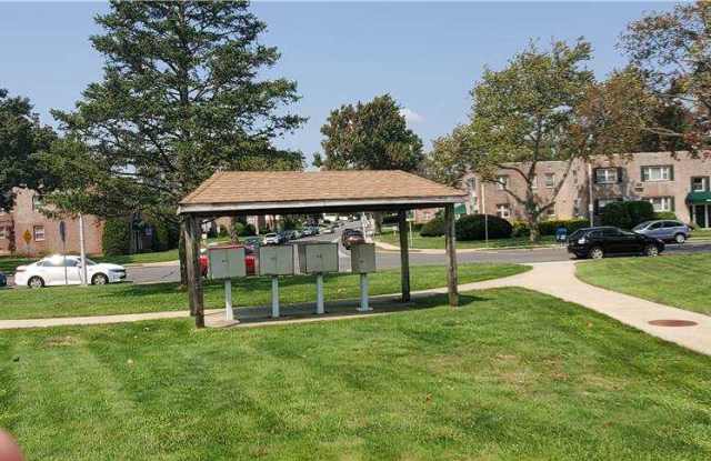 1836 Oliver Avenue Gallery 4