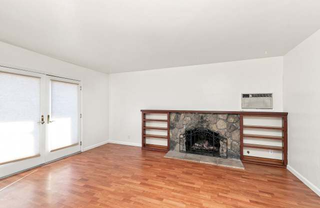 PURE Property Management Presents: Inviting 3 Bedroom 2 Bath Home in Rohnert Park! Gallery 4