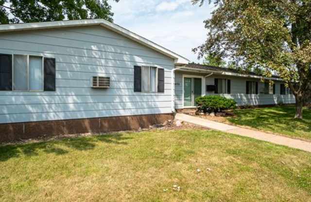 405 W Wausau Gallery 4