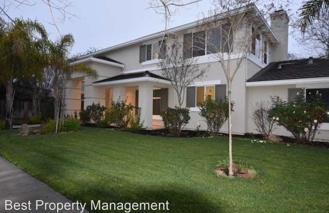 1911 Castellina Dr Gallery 2