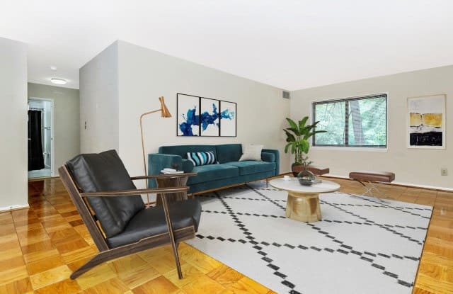 1840 Apartments Gallery 2
