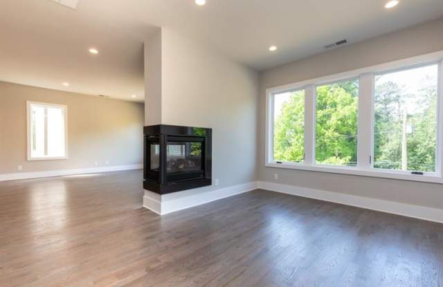 4024 Hazel Nut Lane Gallery 4