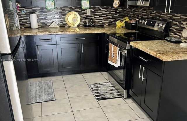 3621 NW 95th Ter photos photos 3621 NW 95th Ter photos photos