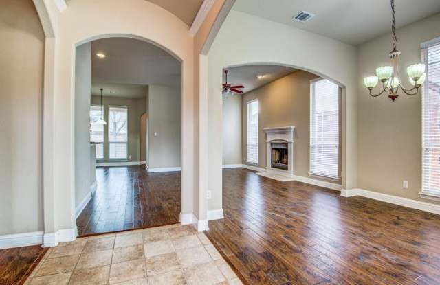 8234 Winter Falls Trail Gallery 2