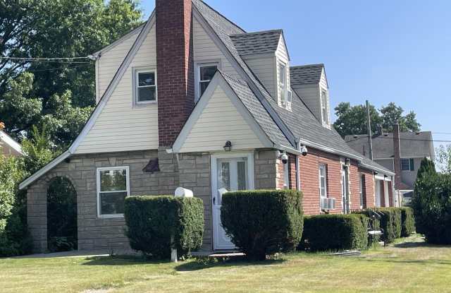 40 6th Avenue photos photos