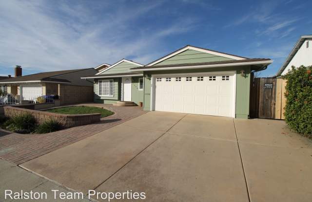 3990 Arey Drive Gallery 2