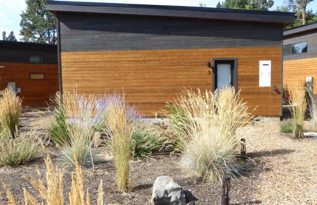 61301 BENHAM ROAD UNIT 3, BEND, OR 97702 -FOREST CREEK HIATUS COTTAGES - A TINY HOME COMMUNITY photos photos