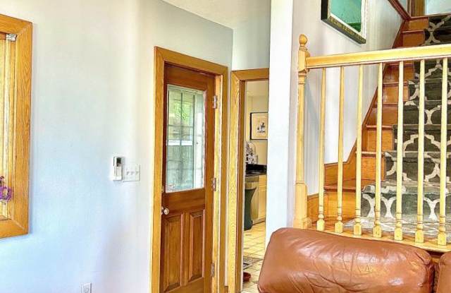 185 Endicott Ave. Gallery 2