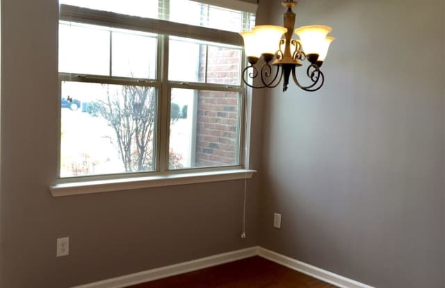 1073 Nightfall Ct Gallery 3