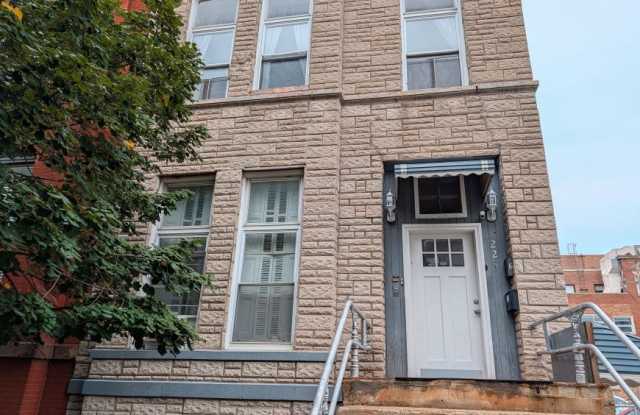 229 S. Racine Gallery 1