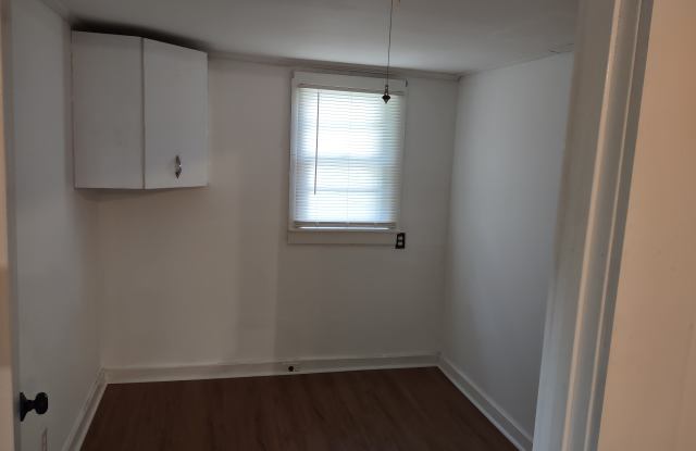 202 Hillview Ave photos photos