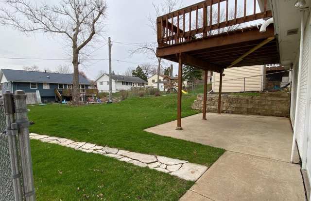 1752 Sharon Drive Gallery 3