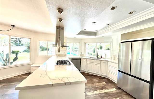 6754 Leafwood Drive Gallery 3