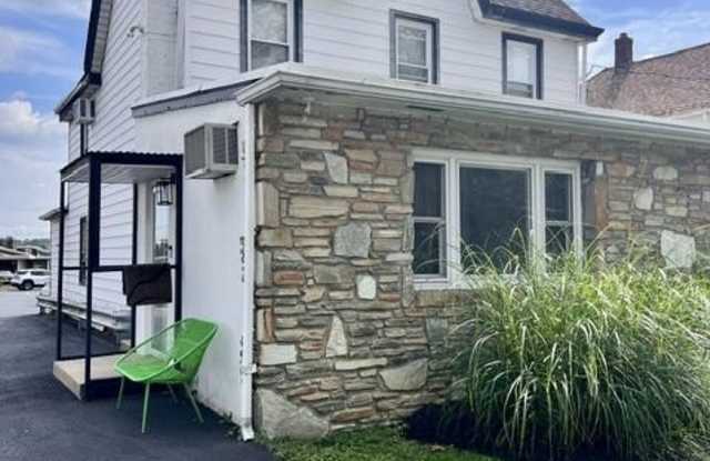 2565 HUNTINGDON Pike photos photos