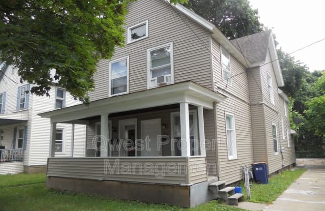 216 Travis NE photos photos