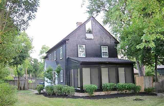 22 Starin Avenue Gallery 2