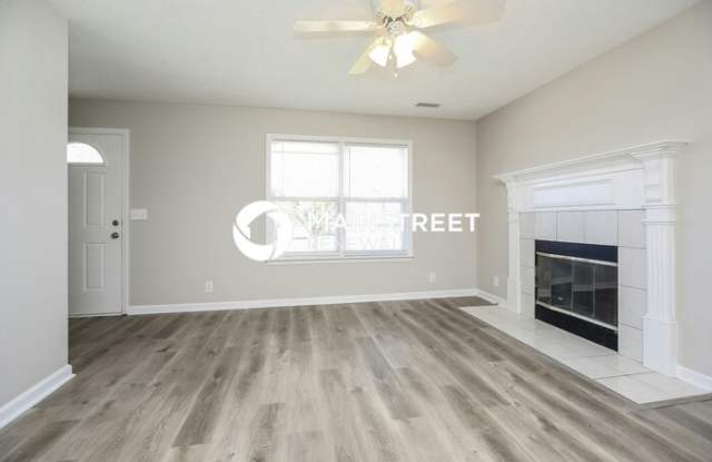 1204 Lasalle Court Gallery 2