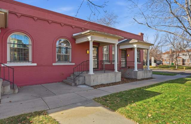 1032 28th Street - 1 photos photos