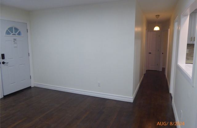 11 Santam Court Gallery 2