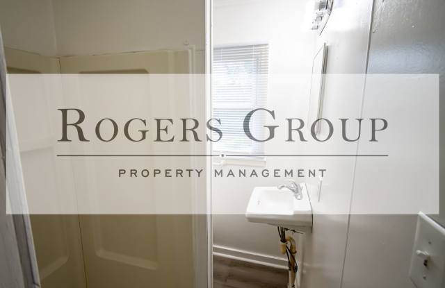 *** MOVE IN SPECIAL! - $500 RENT CREDIT - Homes for rent in Henderson NC - 825 Elm Street - Schedule Showing Online at www.rentnc.net Gallery 4