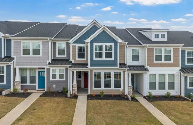 MODERN 3-BEDROOM 2 1/2 BATH - TOWNHOME | EASTSIDE SPARTANBURG Gallery 1