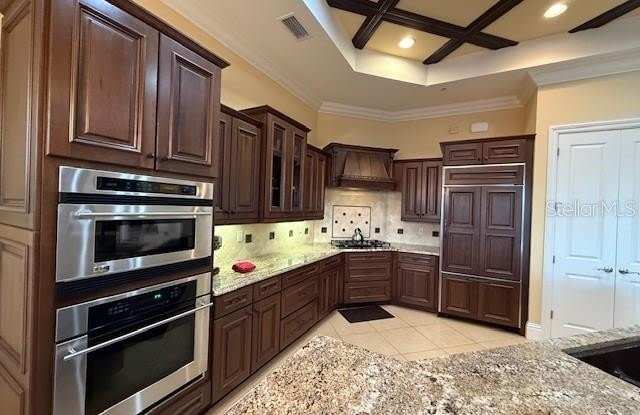 5508 SUMMIT POINTE Circle Gallery 2