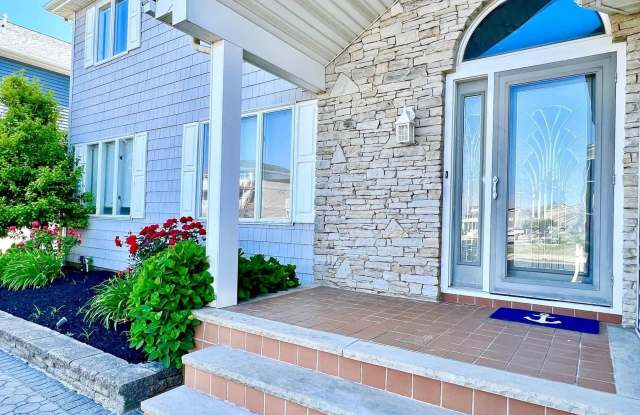 24 Ocean W Dr Gallery 4