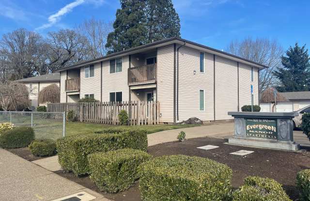 Rent Special: April's Rent FREE!! 2 Bedroom 1 Bath Unit NE Salem! photos photos